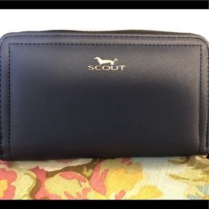 ❤️ REDUCED TO SELL TODAY!! 
Scout Wallet